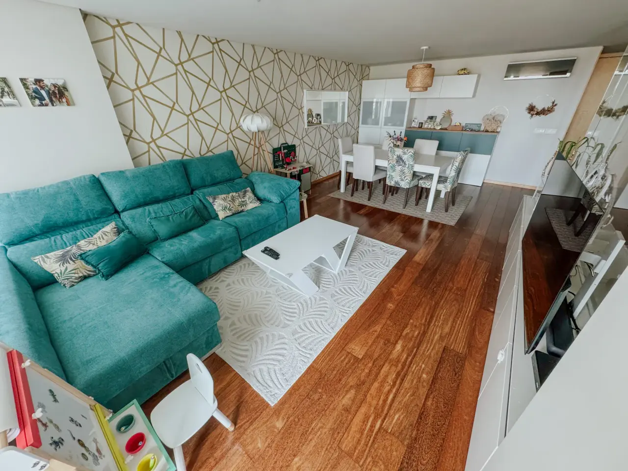 Detailed Living Area